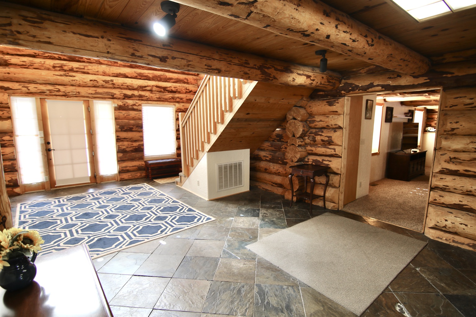 Entry way