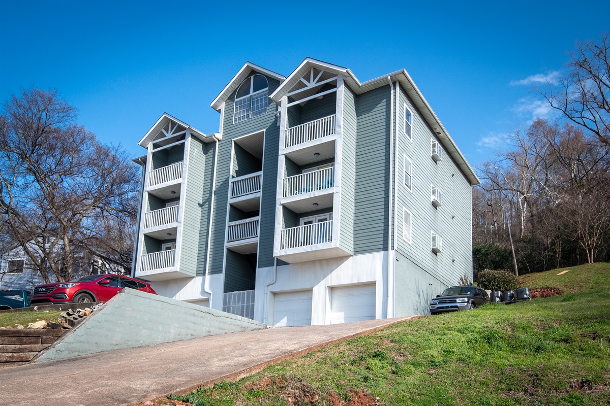 You are welcome to park your car in the back or front of the Ridge Retreats property! There is a small parking lot behind the building and a cul-de-sac.