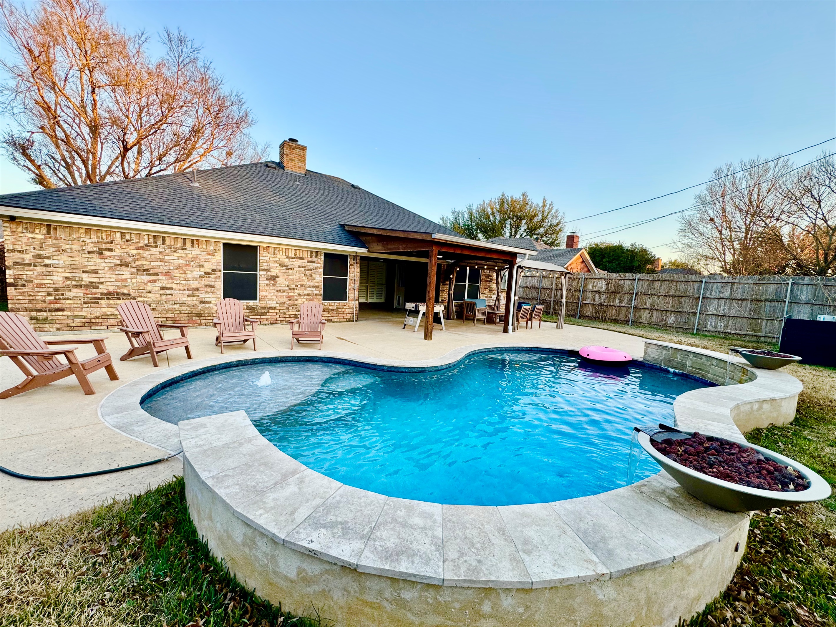 Luxury Pool Retreat | Perfect for Relaxing & Entertaining
