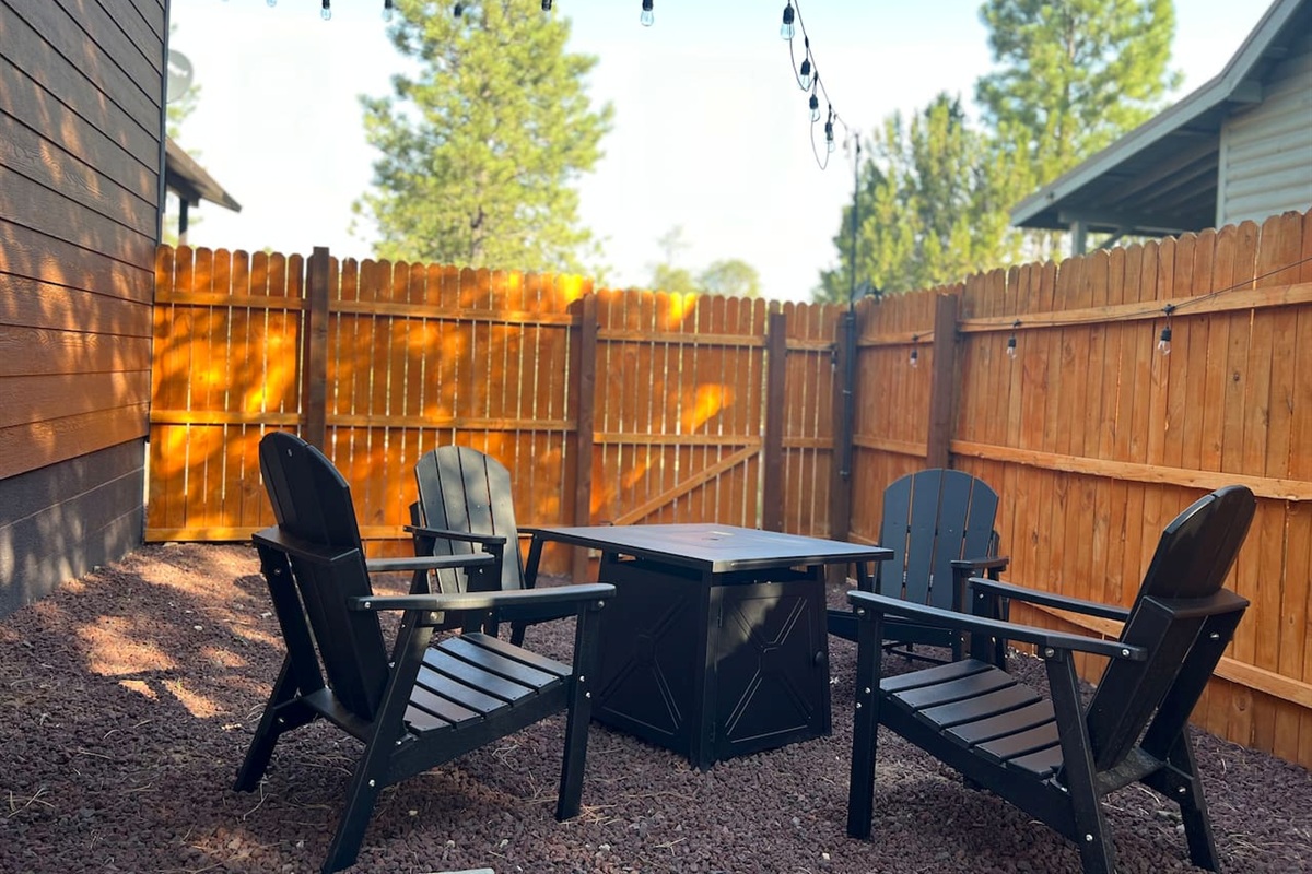 What happens around the fire pit stays around the fire pit 