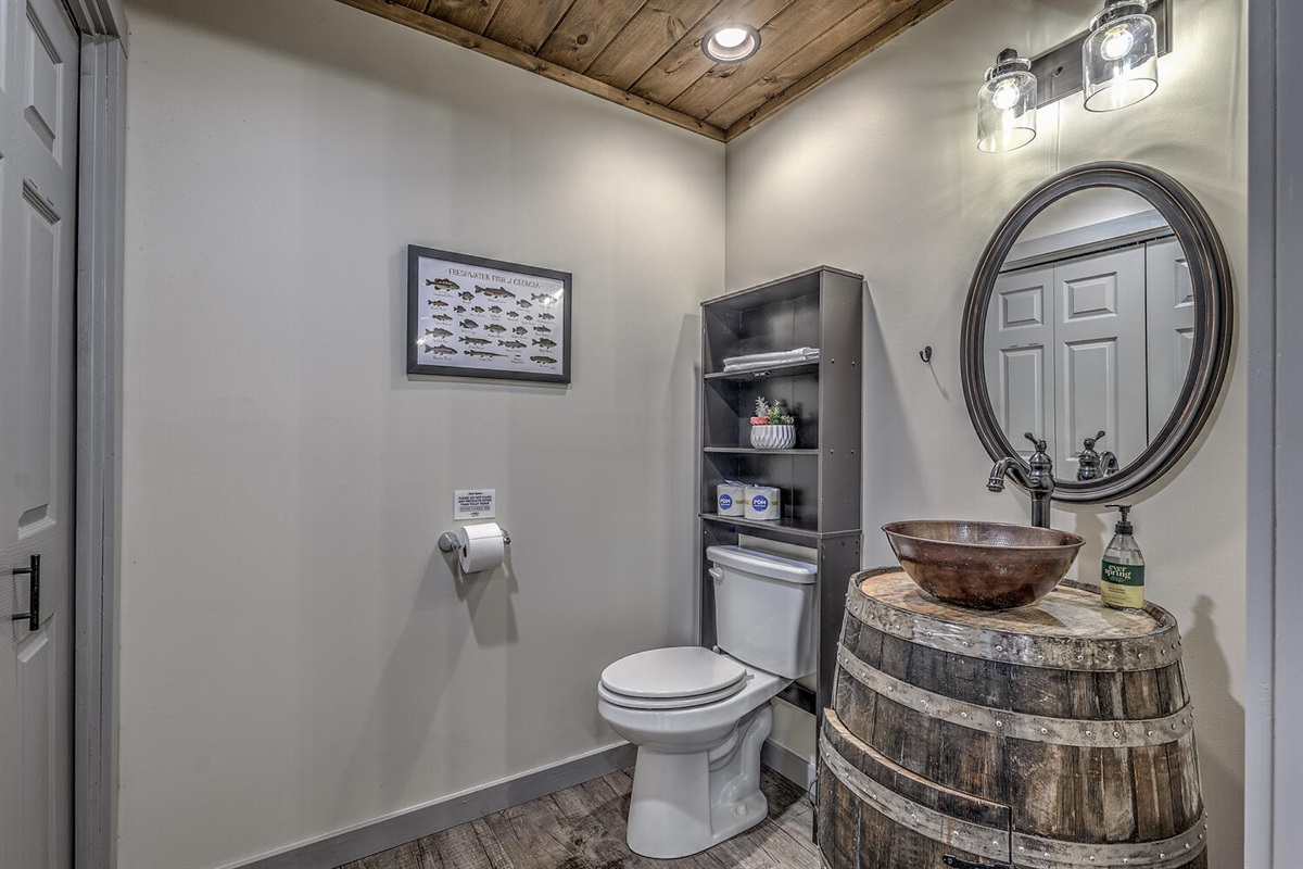 Whiskey barrel half bath