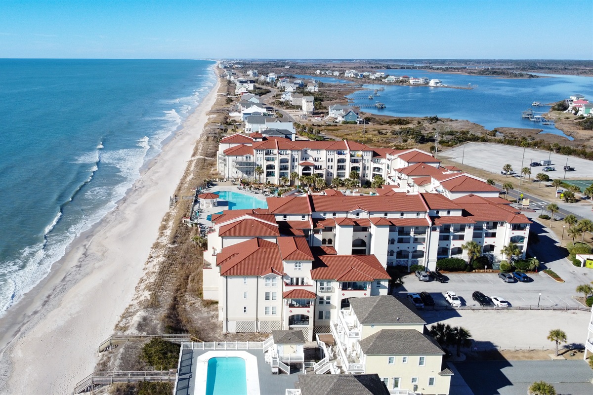 Villa Capriani in North Topsail Beach, looking south