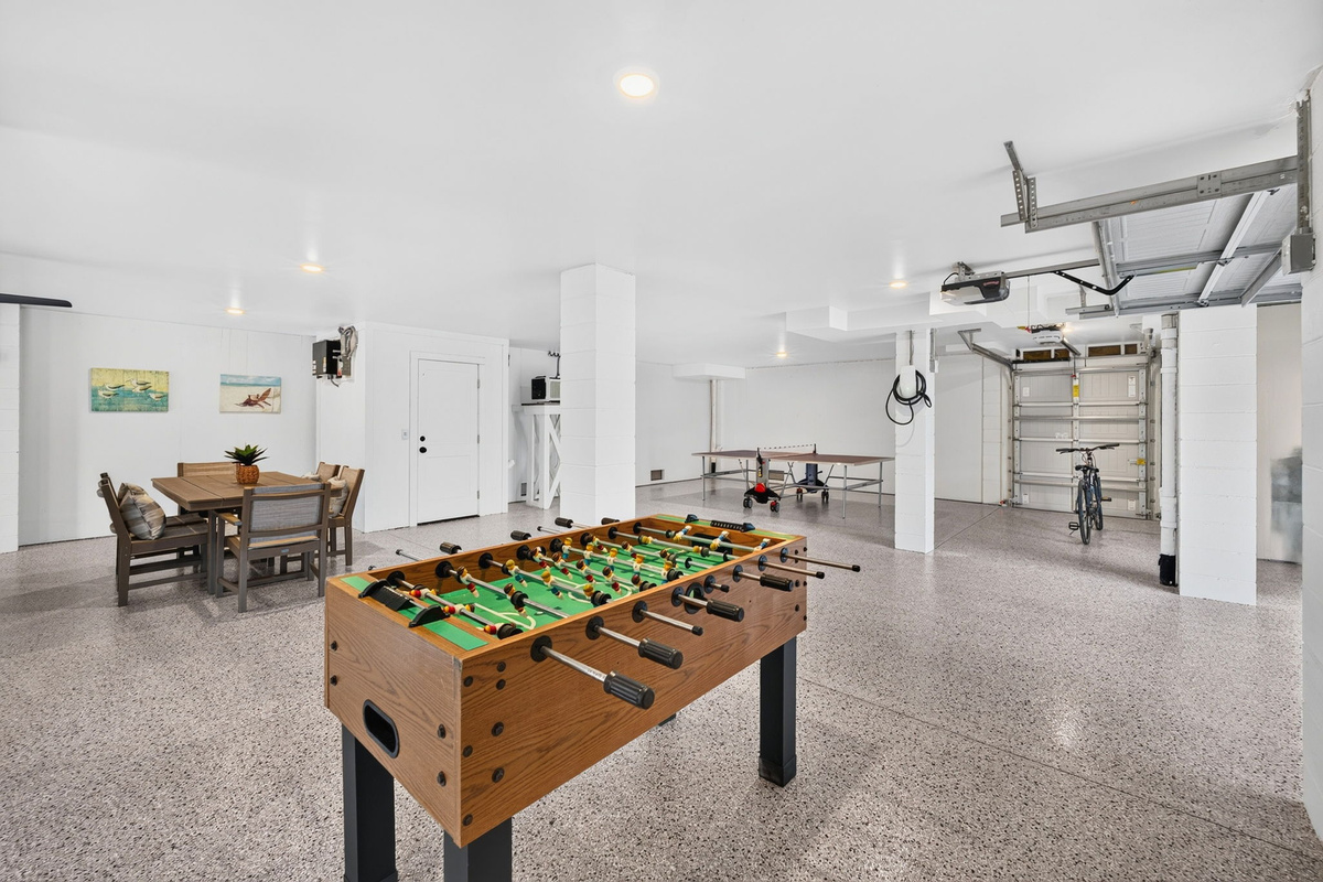 Garage | Tahanan Palms | 3 38th Ave | IOP Escapes