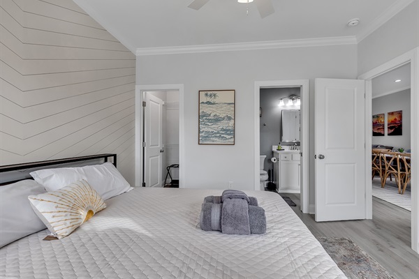 Discover serenity and opulence in our 4th Bedroom haven. Boasting a luxurious King bed, an en-suite bath for extra convenience, and entertainment on a 55" Roku TV, it's your personal escape within our retreat. Unwind and recharge in this tranquil sanctuary