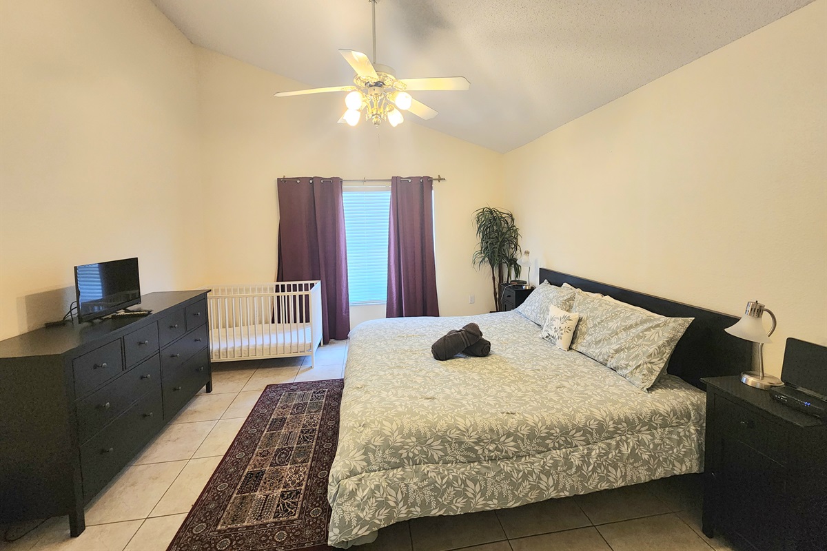 Master KING Suite, downstairs