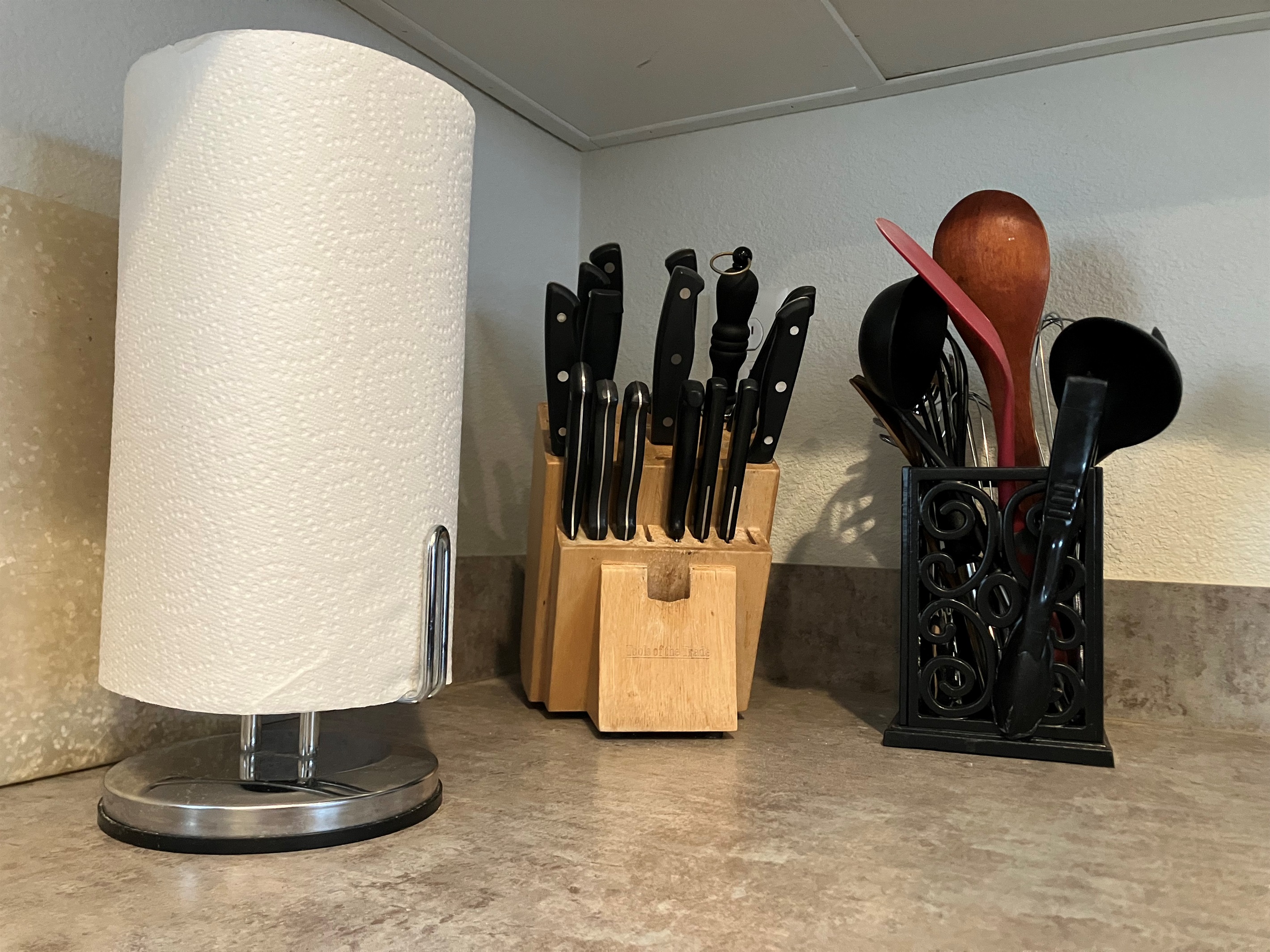 Fully stocked with utensils, pots and pans