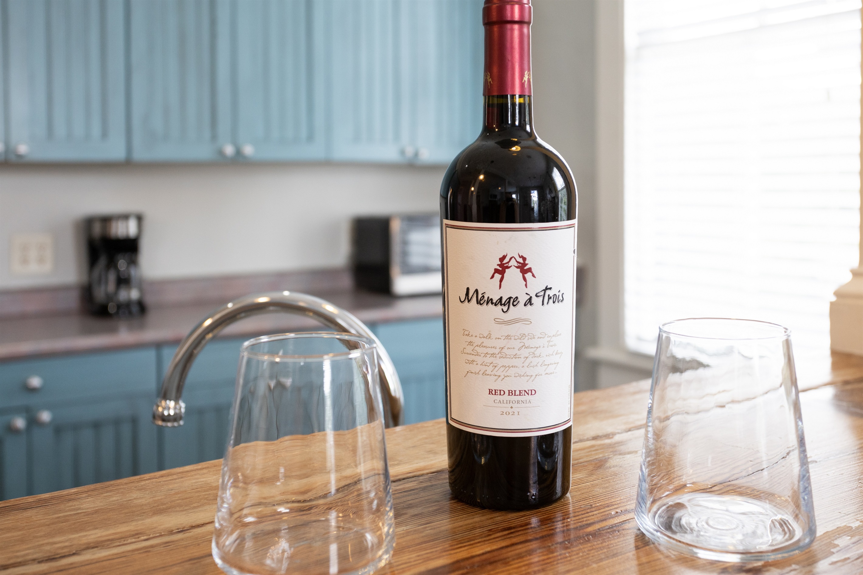 Pull up a stool for coffee, conversation, or a glass of wine after exploring Savannah.