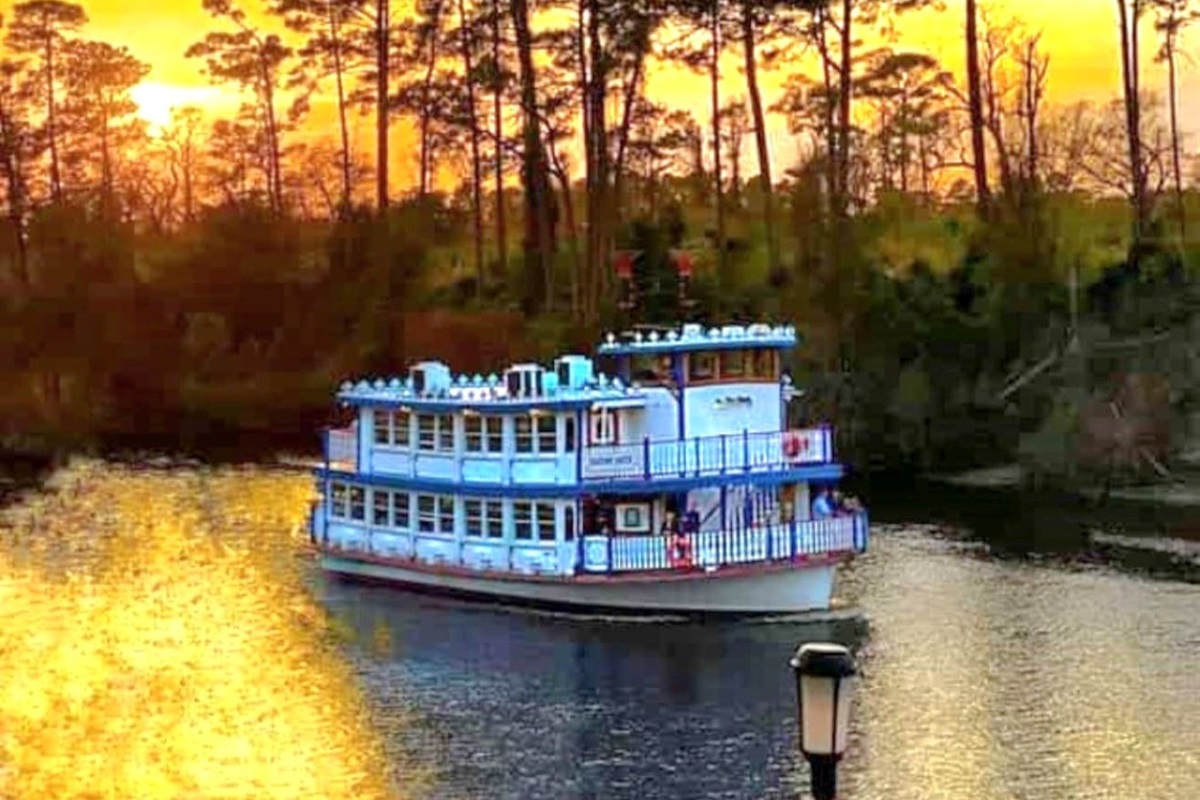 Romantic Sunset dinner cruises, lunch cruises and more at Barefoot Landing, minutes from the condo!