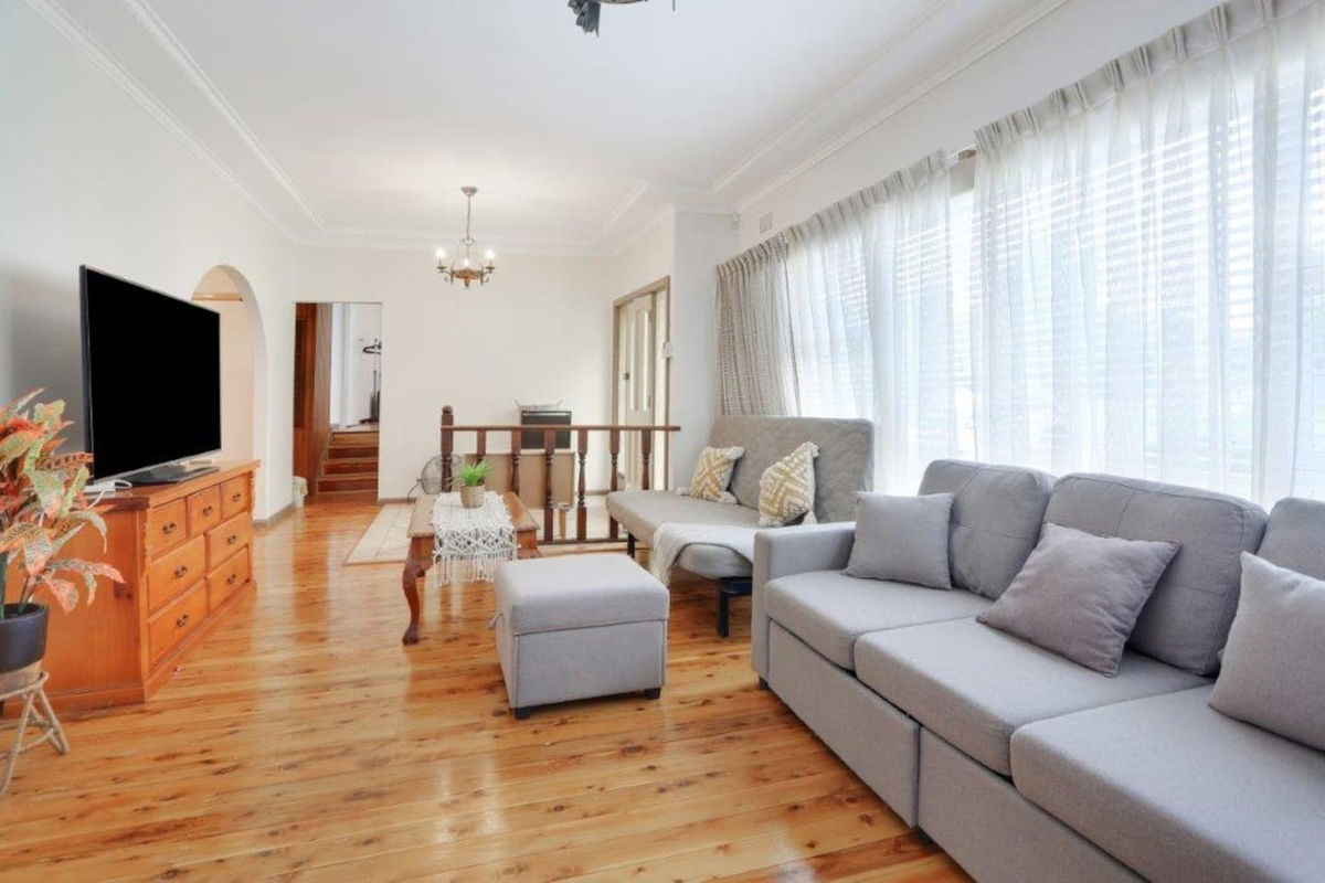 Family Home In Blacktown - Pet Friendly + Parking