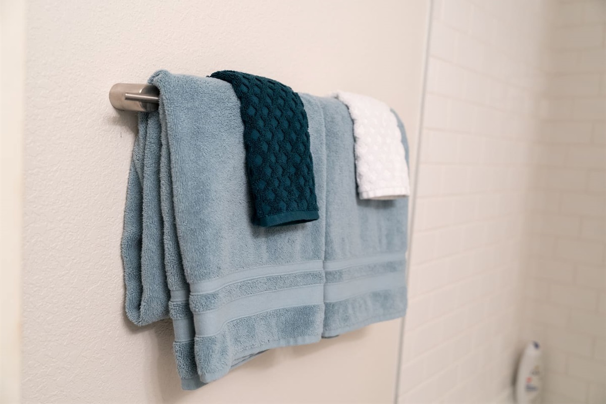 Bathroom linens.