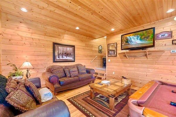 Game room with sofa bed