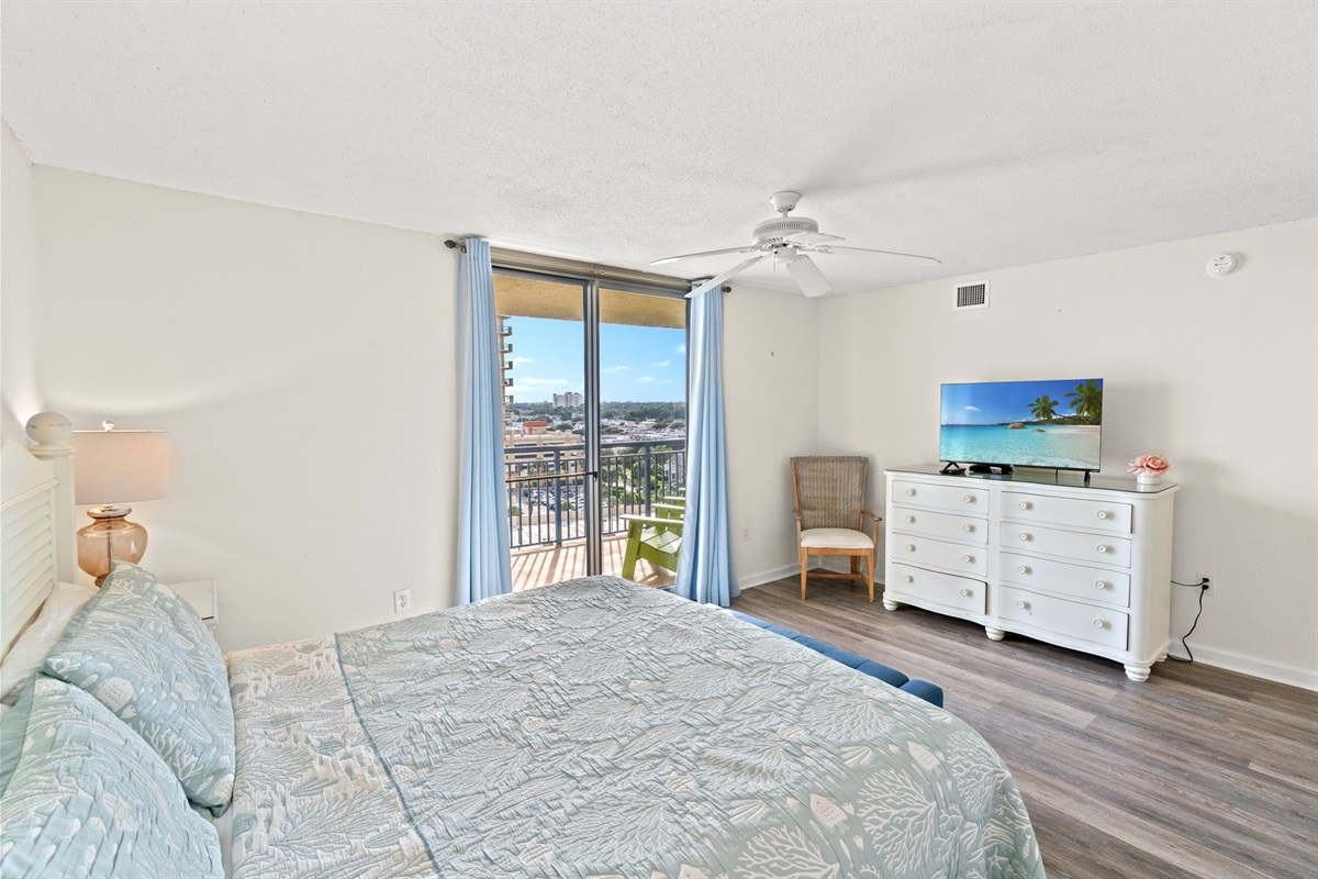 Main Bedroom With King Bed