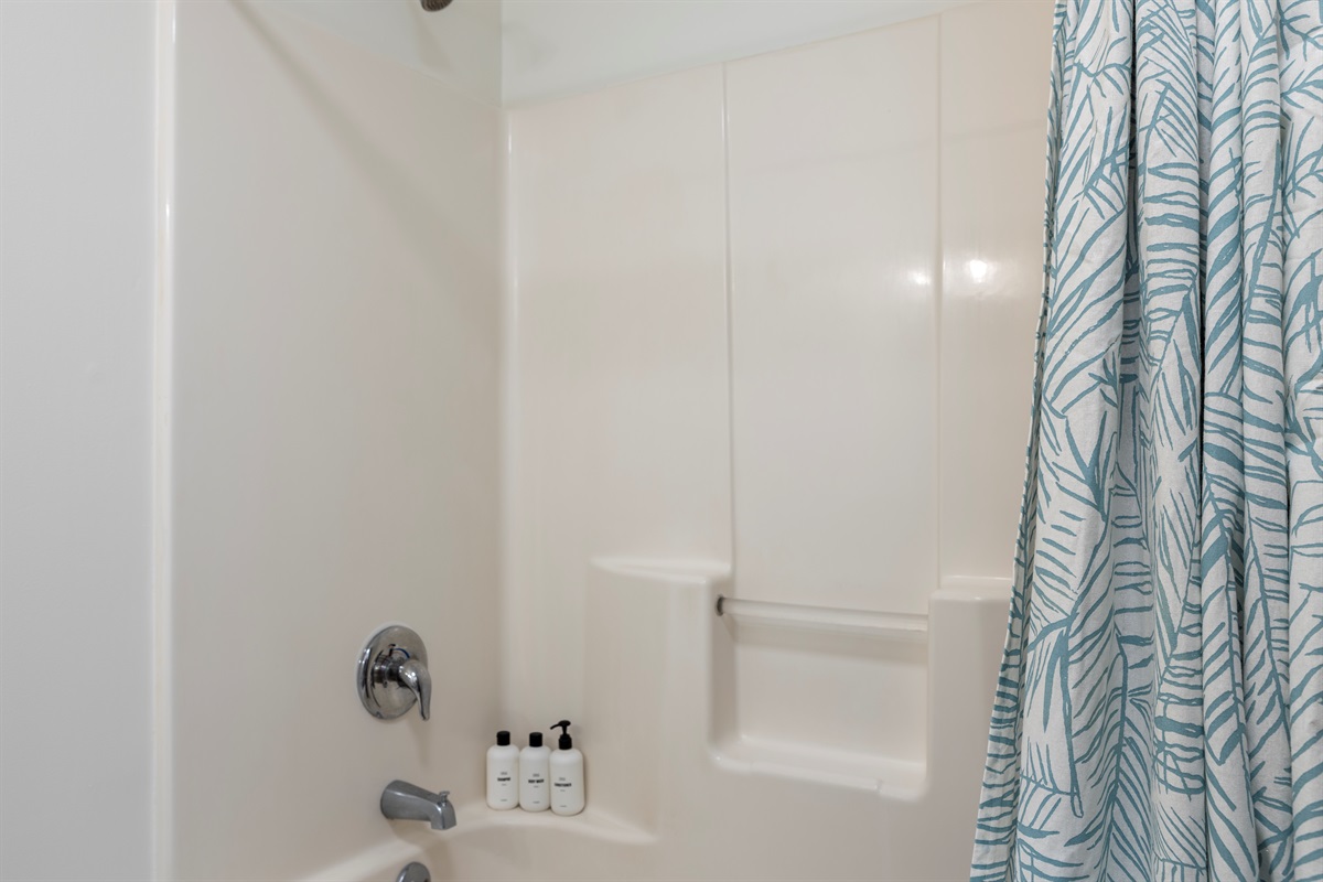 Bath linens and essentials provided