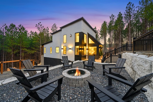 Watch the sky turn pink and blue as the fire crackles in your own secluded retreat.