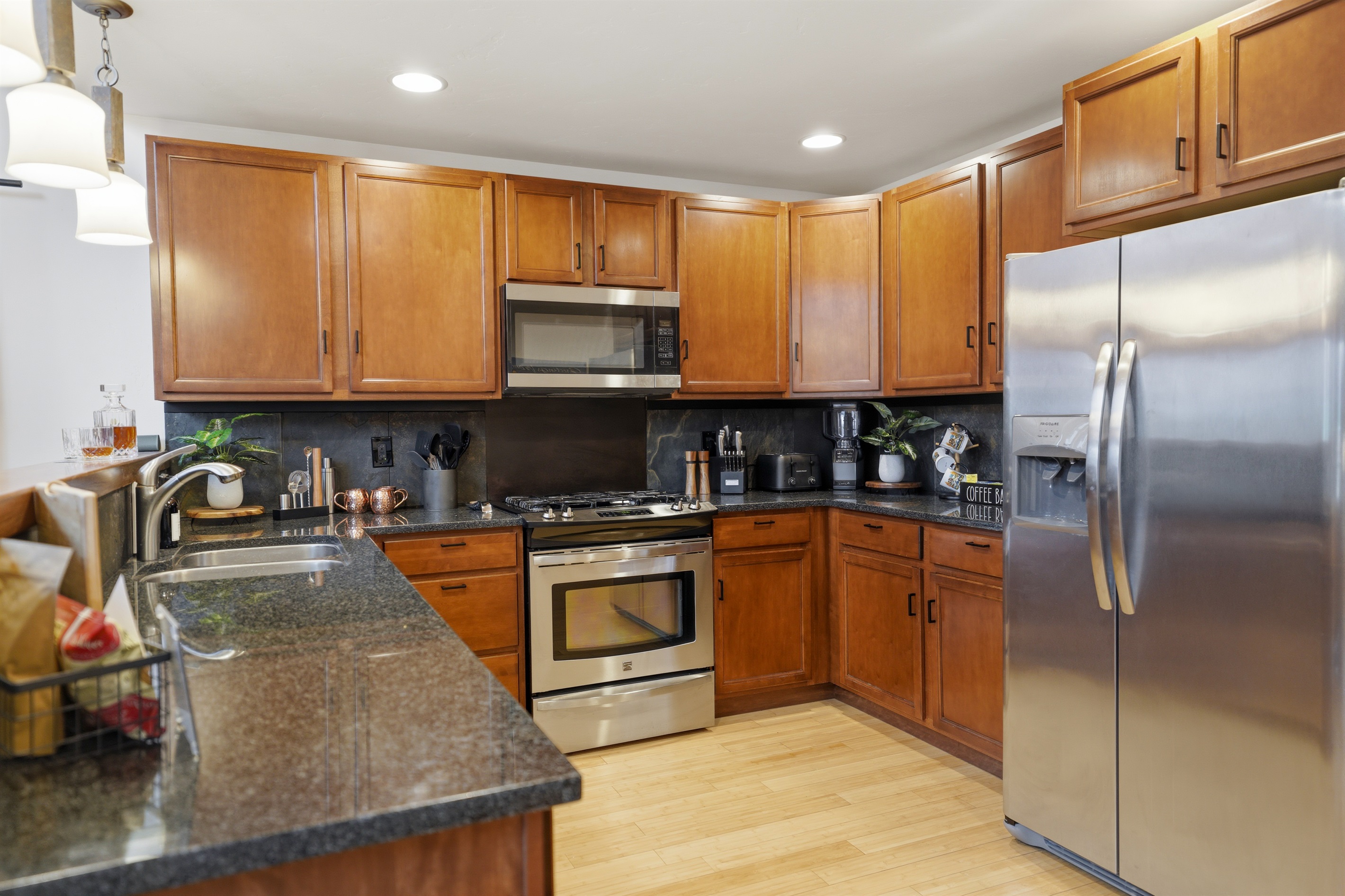 A place where everyone naturally gathers—because the best moments happen in the kitchen.