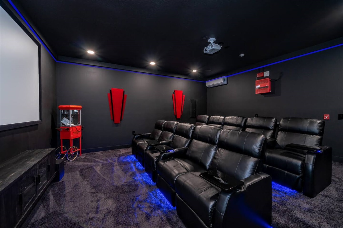 Private Cinema