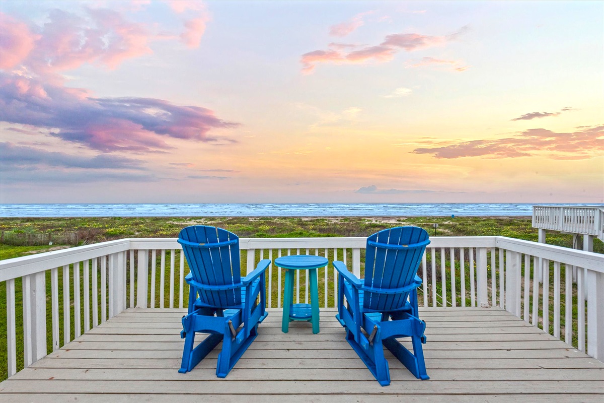 b44f3696482a41518442a467de260745 Large | Beachhouse | Texas | TX | Vacation Homes | Galveston | Crystal Beach | Kokomo | Breezy Days | Beachfront Elegance | Sunrise Serenity | Southern Sands Property Management, LLC