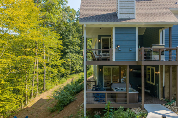 Outdoor decks and entertainment