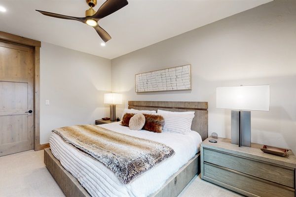 Primary suite king bed