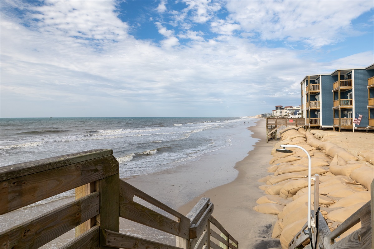 HOA beach access at mid tide