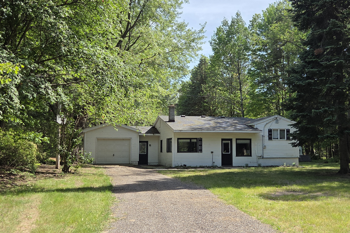 View of the house from the road