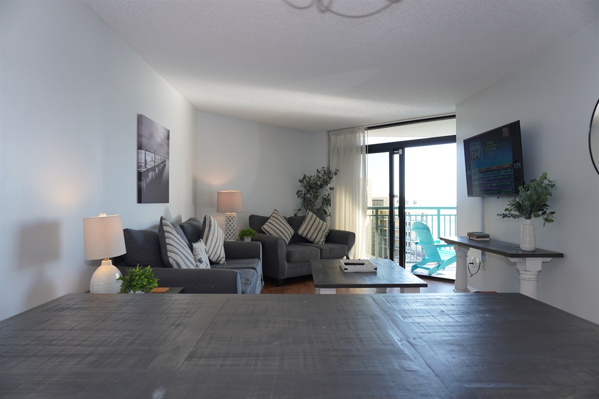 Dining space in the common area for breakfast with a view