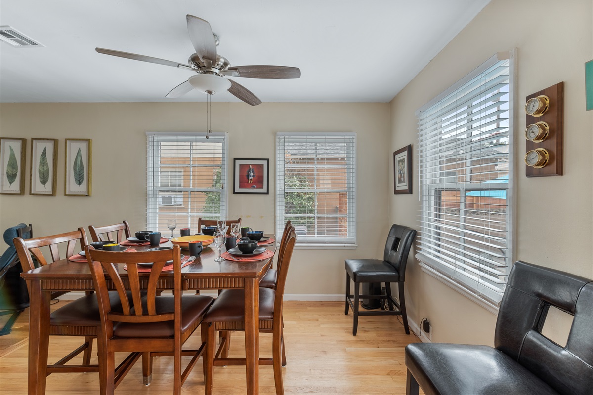 Dinning room set up