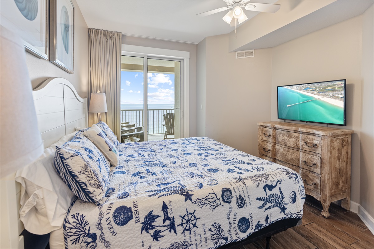 Gulf-Front Master Bedroom
