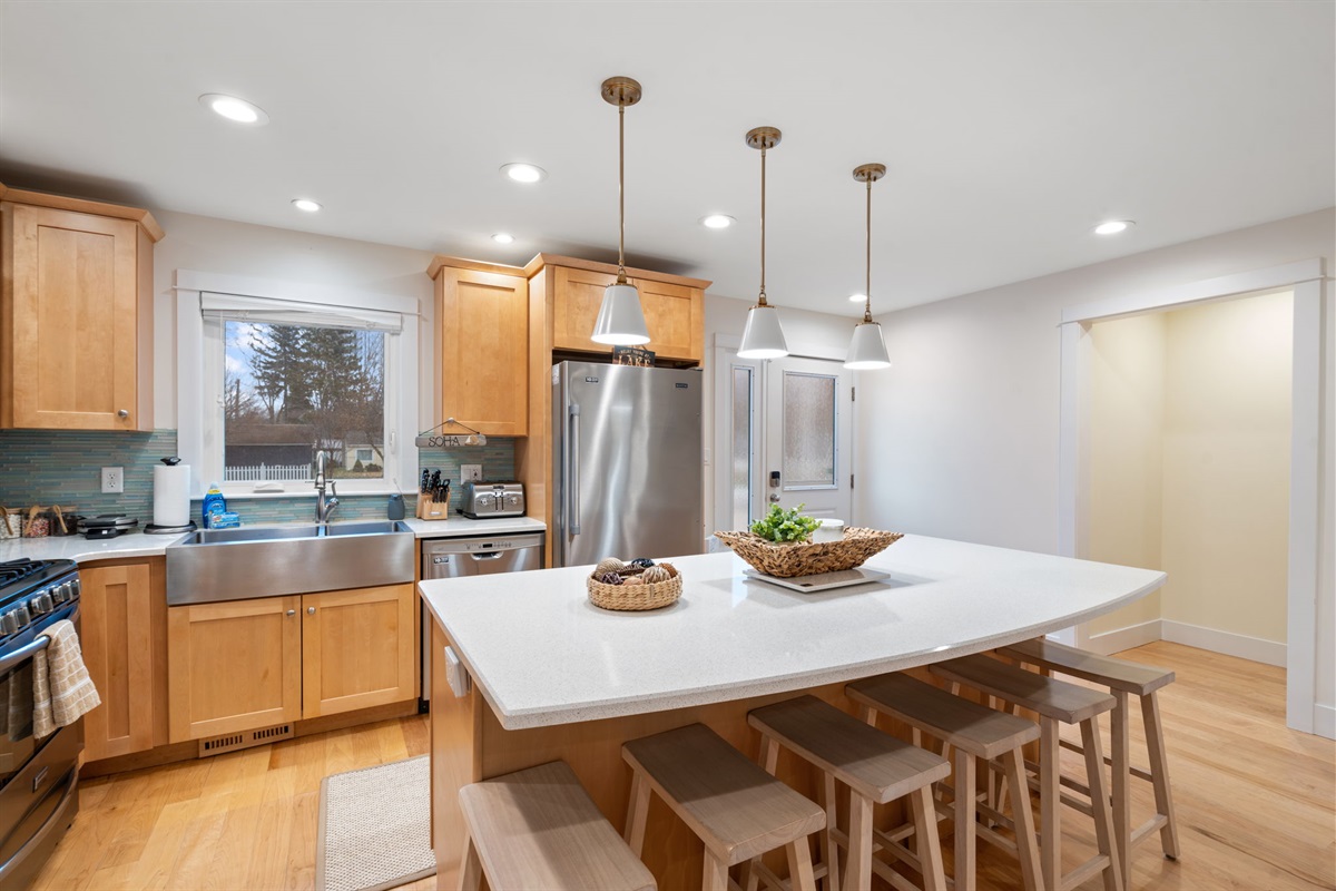 Beautiful lighting in the kitchen