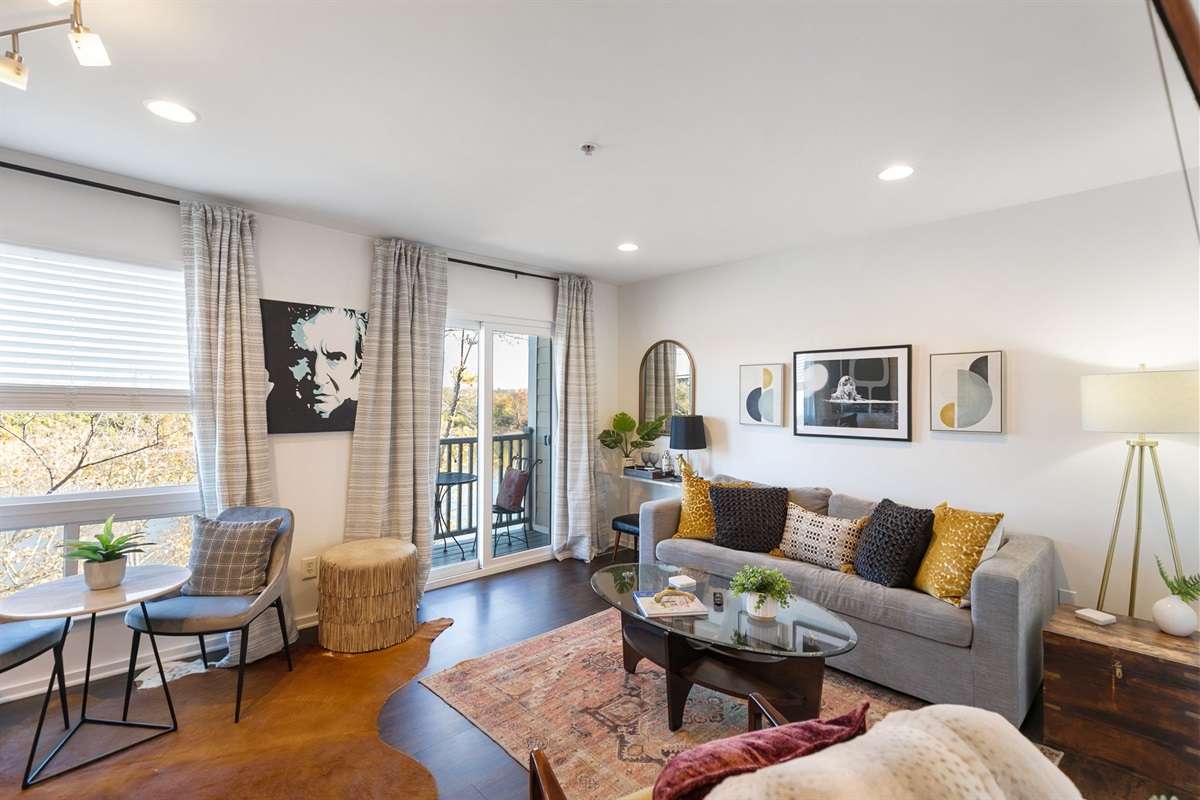 Living room overlooks the Cumberland River