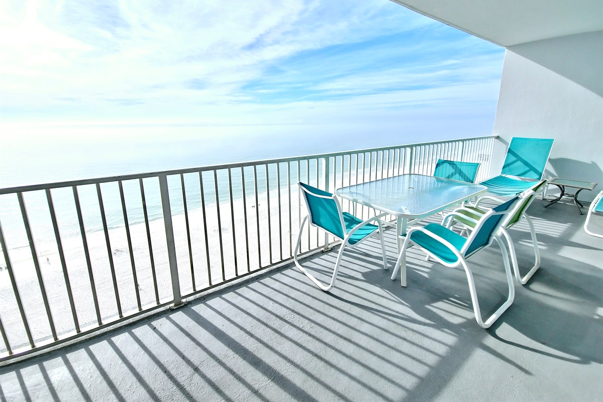 huge balcony with ample seating