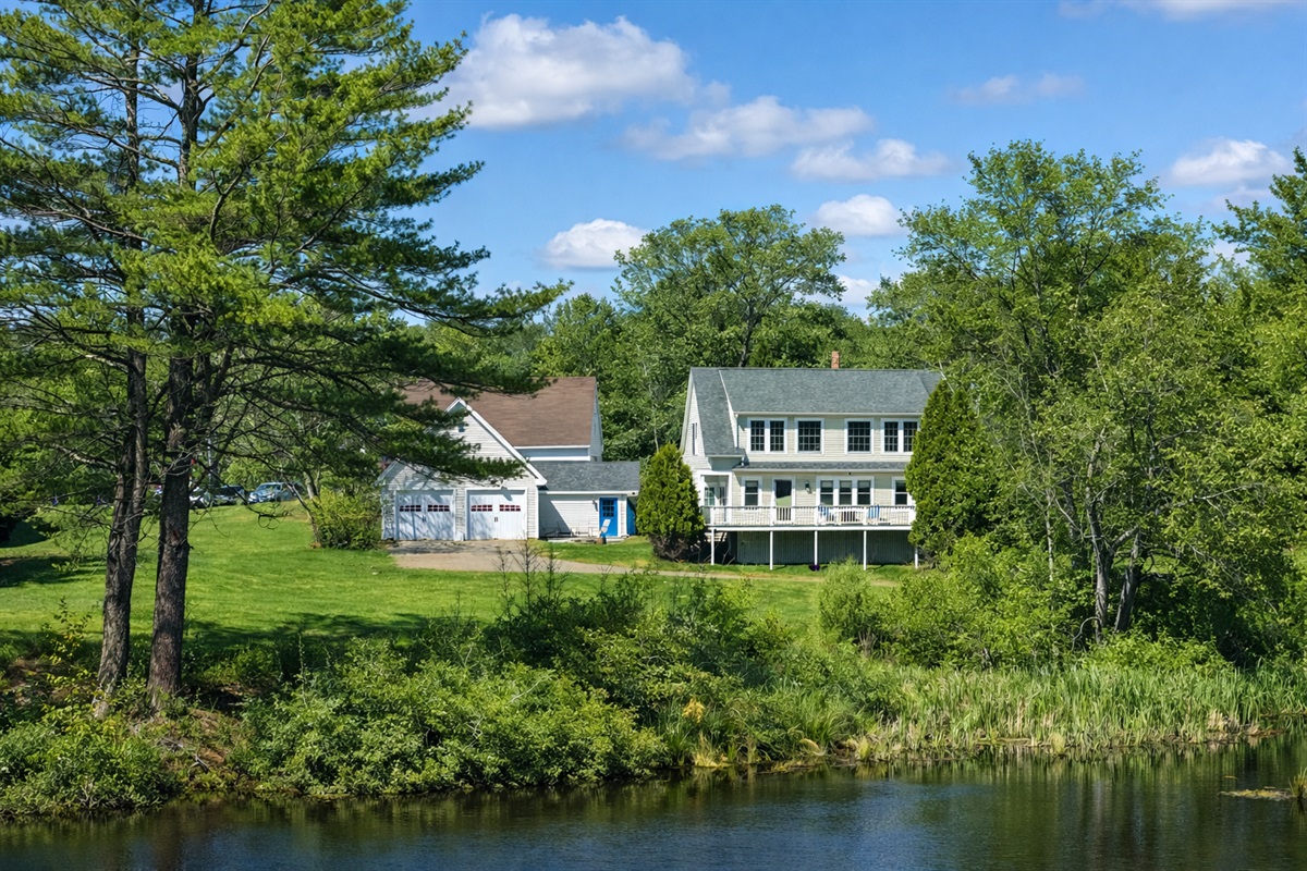 Peaceful surroundings just minutes from Boothbay Harbor 