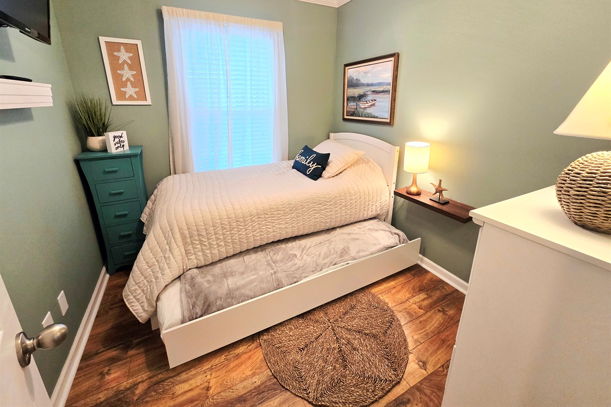 Bedroom 3 - Twin with Twin Trundle Bed
