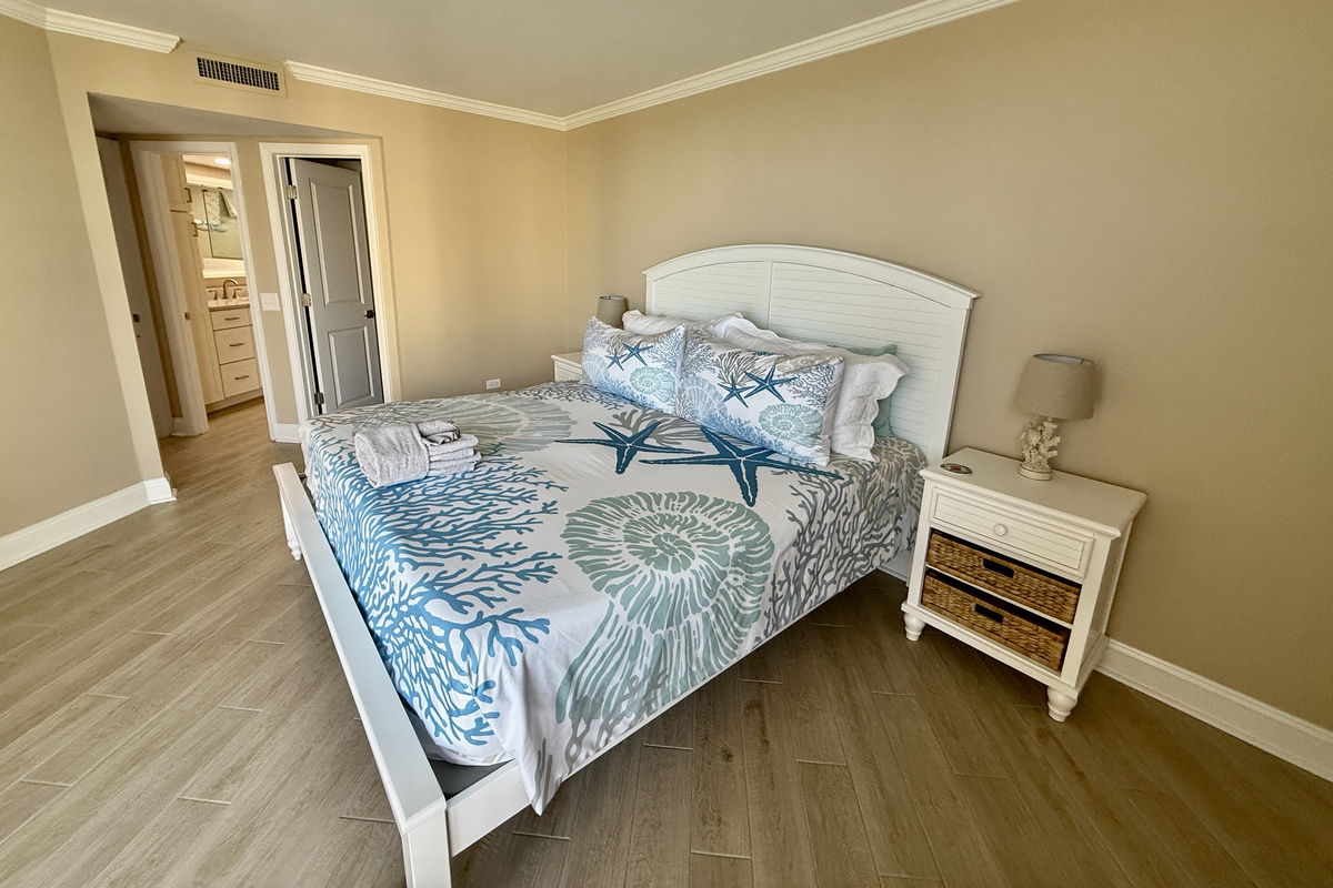 Primary Bedroom- Tiled Floors and En Suite Bath