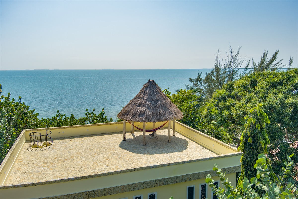 Roof top, 3rd floor, palapa with Sea and Mountain views