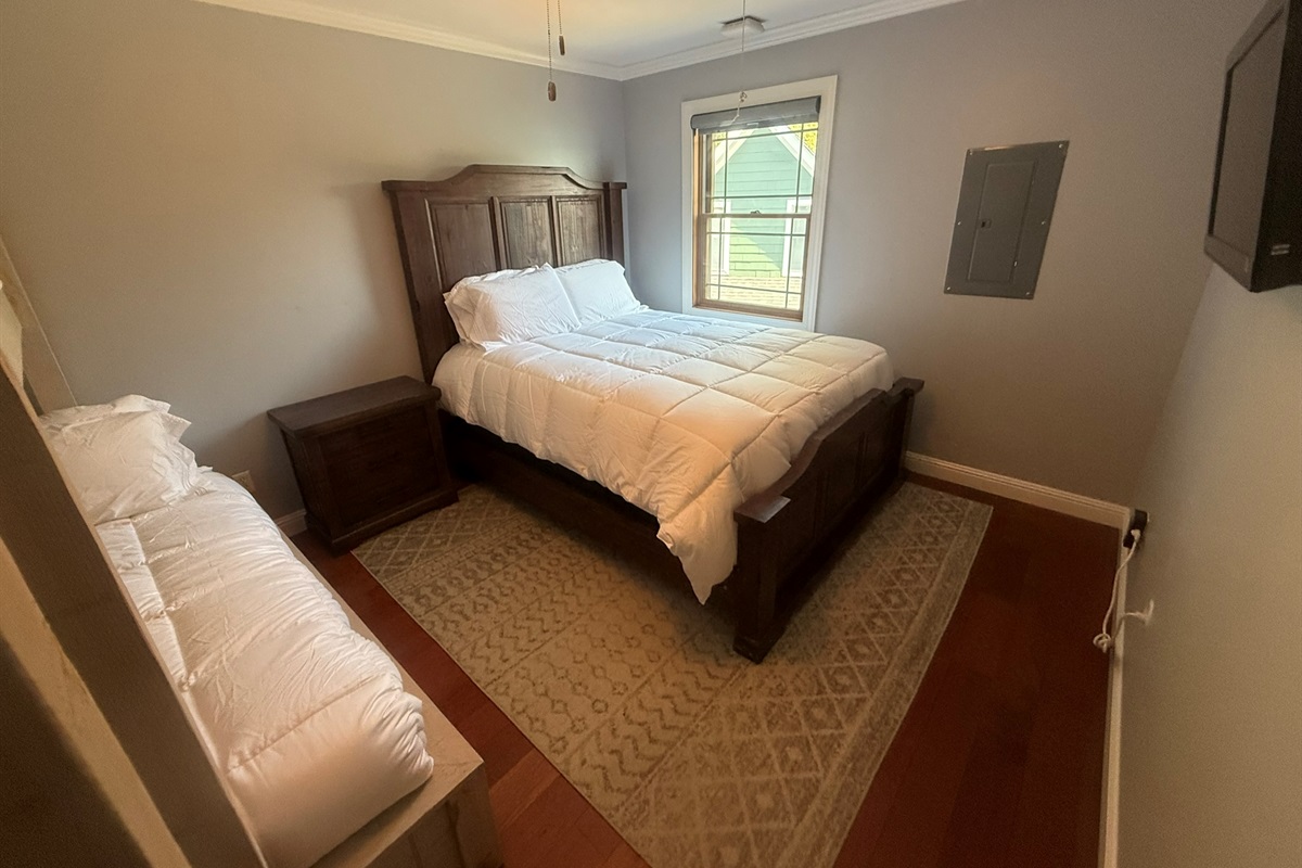 Bedroom 3 with queen bed and twin over full bunkbed