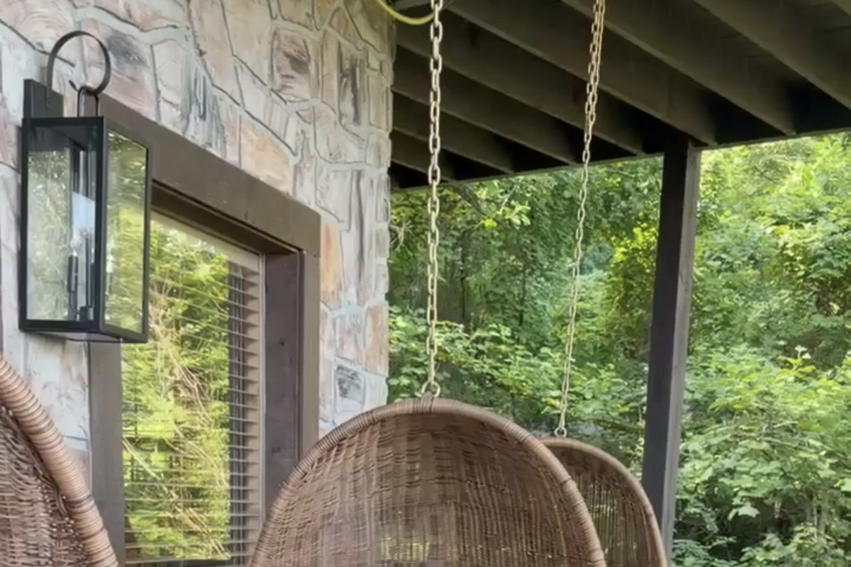 Relax on basket swings while taking in the Smoky Mountain views is the vibe