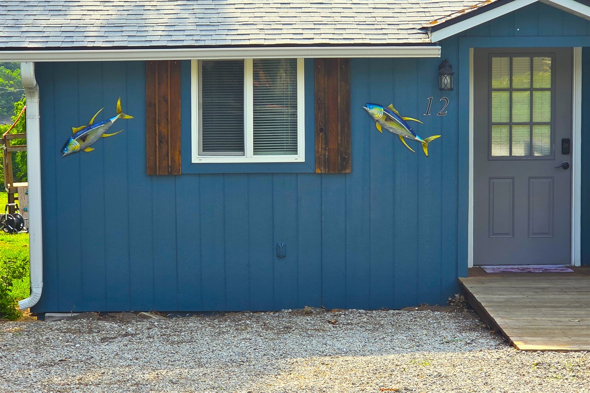 Welcome to Cabin 12! The fish are awaiting your visit!