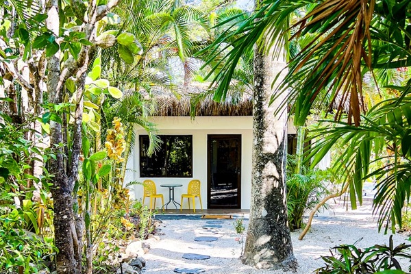 Casa Capri patio and entrance walkway.