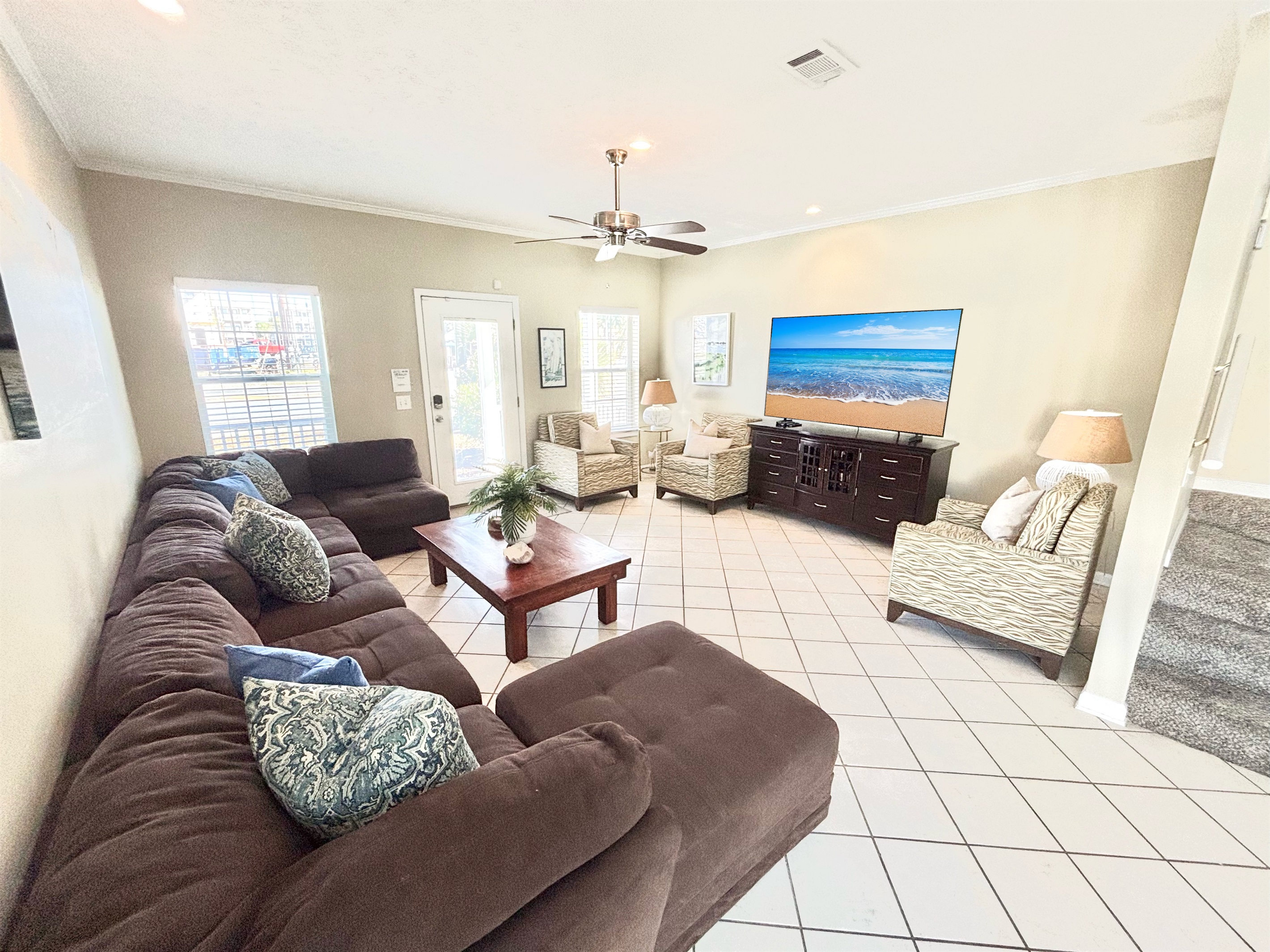 Plenty of seating space in living room