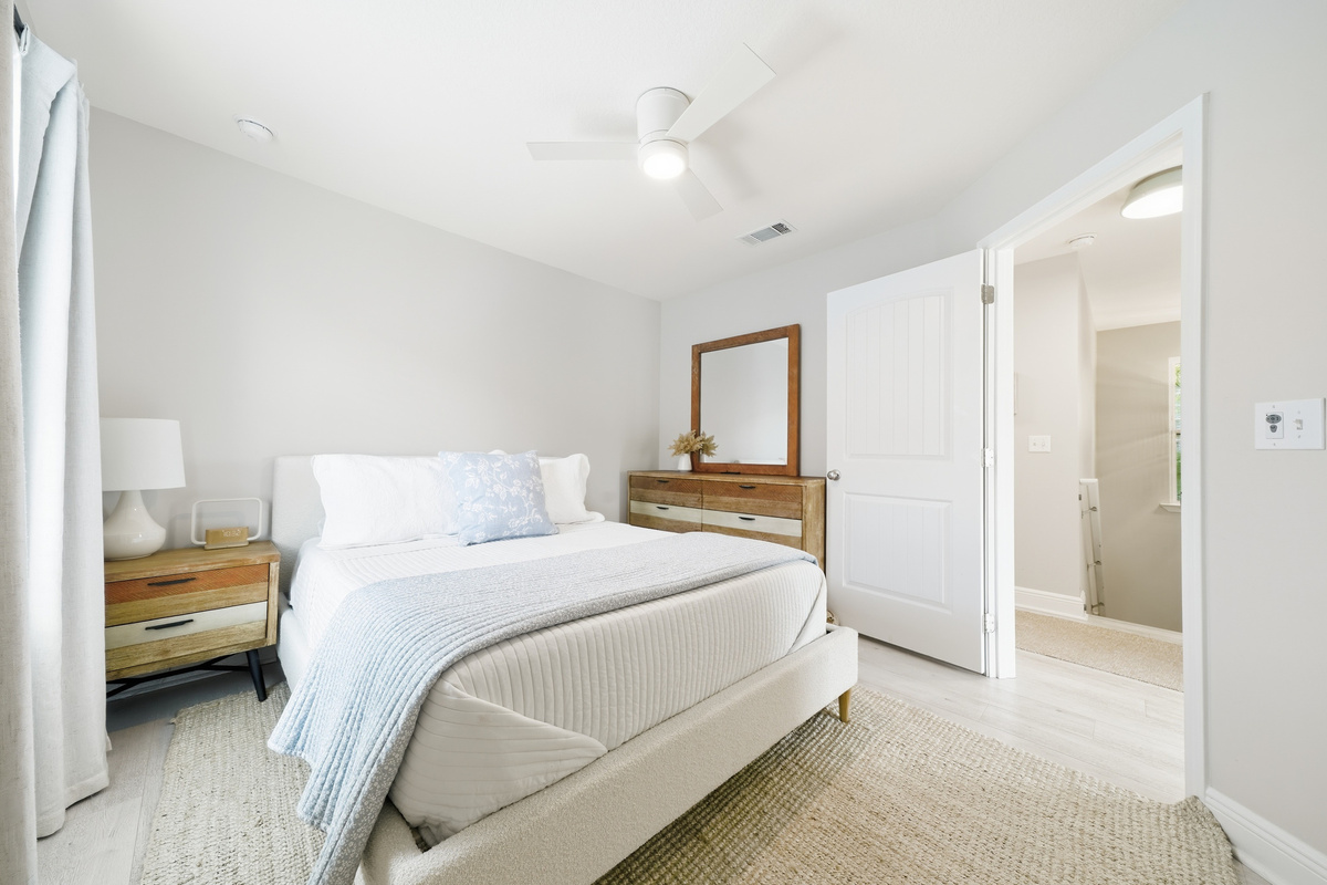 Newly furnished bedroom 2
