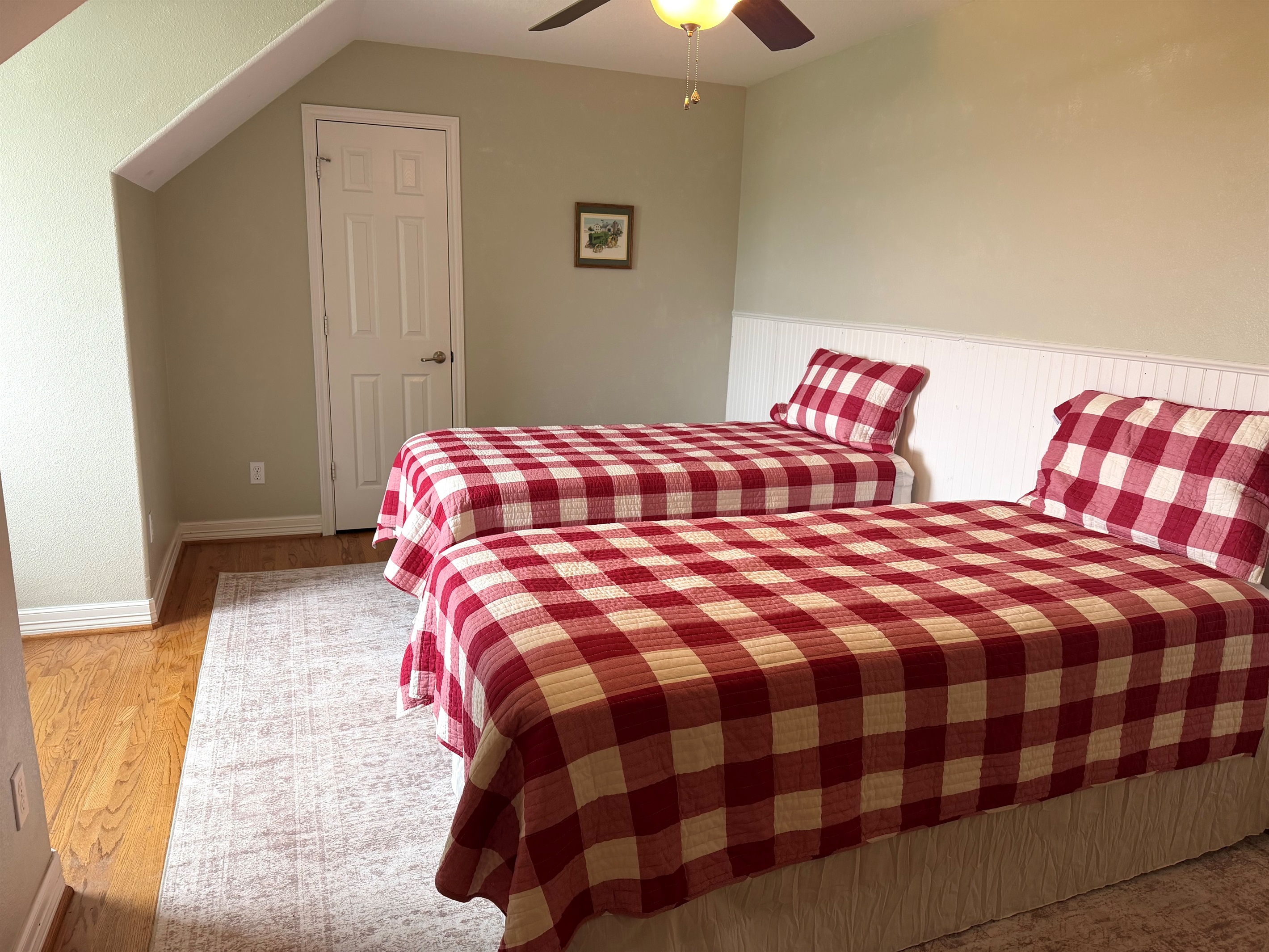 Two twins that can be combined with special included hardware into a queen. We will setup whatever you choose.