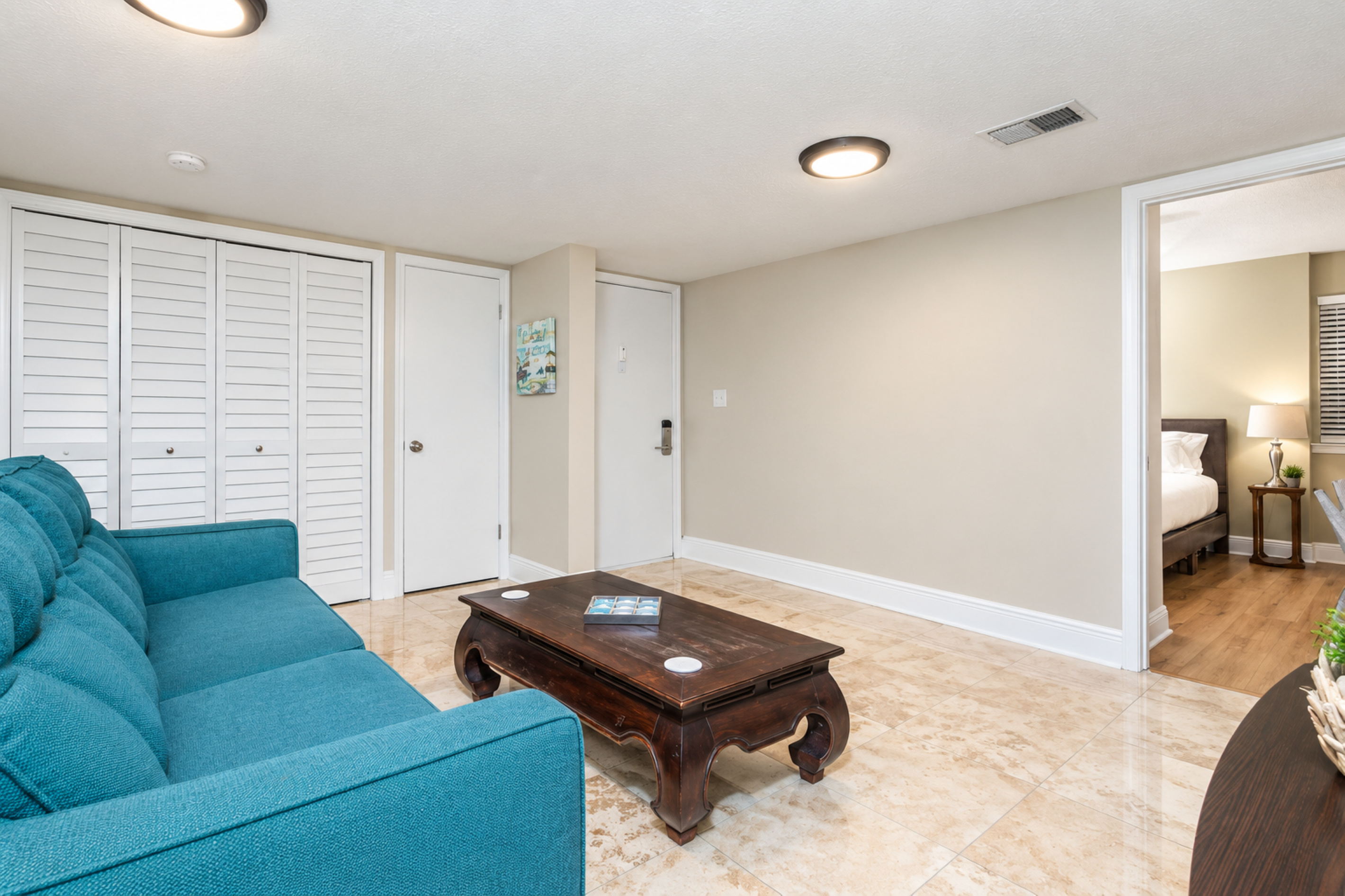 Front den, entrance to condo
