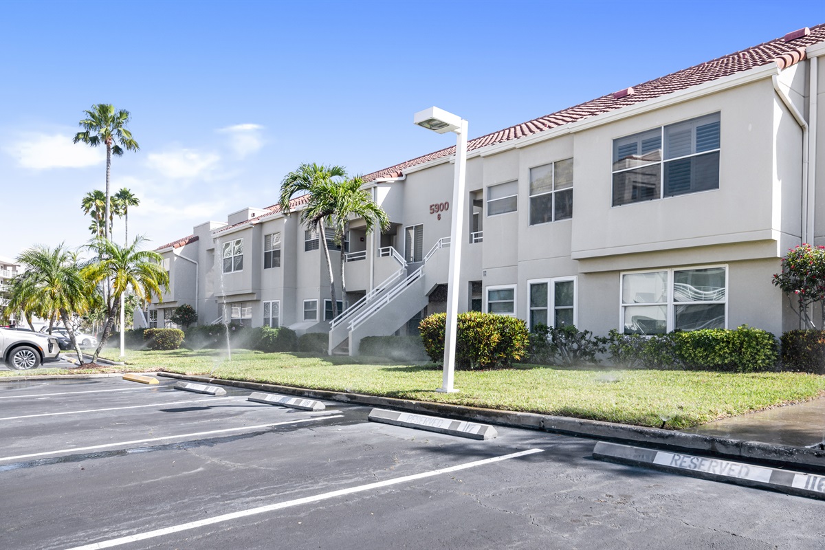 Enjoy hassle-free parking in designated guest spots&mdash;just steps from your front door.