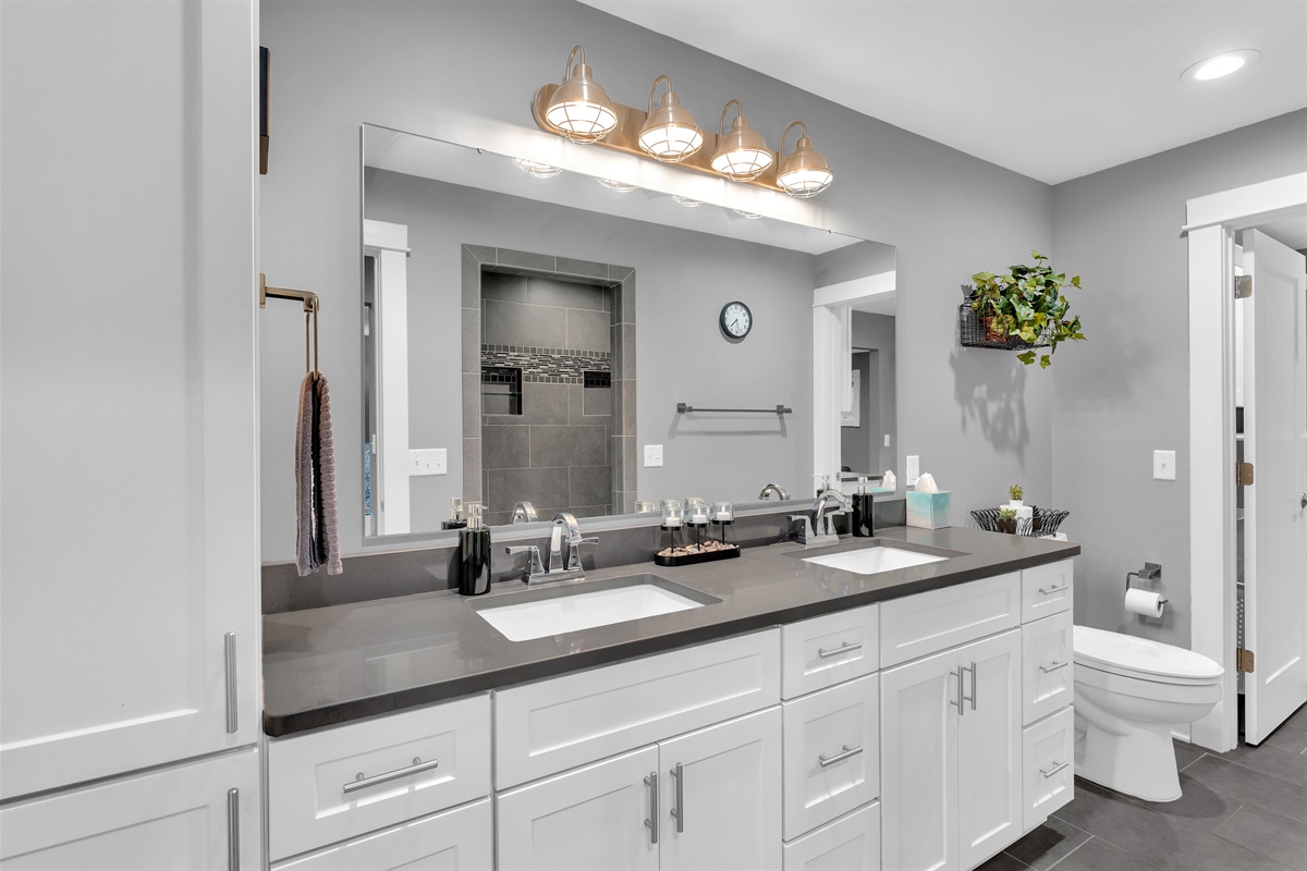 Double sink Vanity