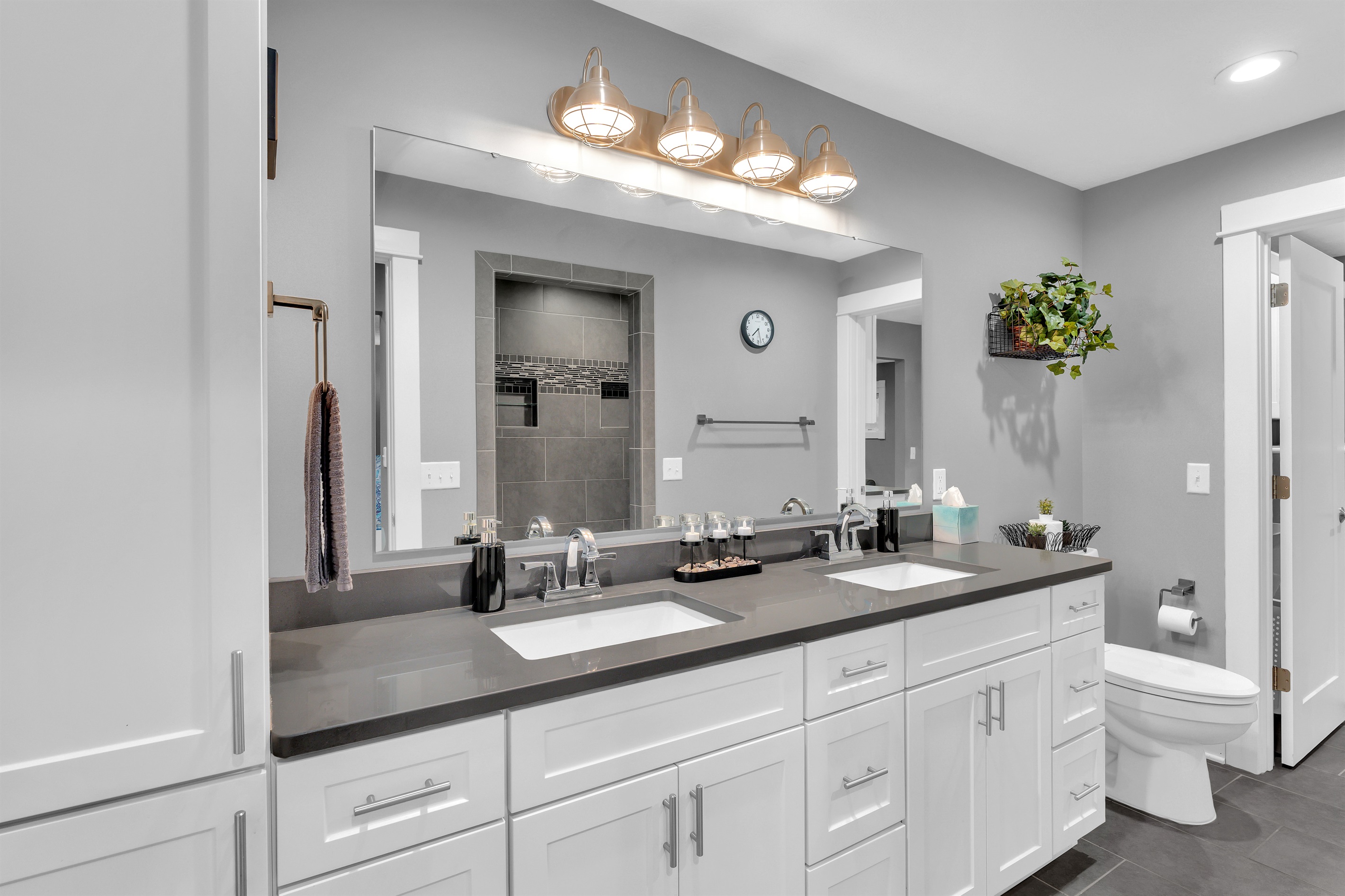 Double sink Vanity
