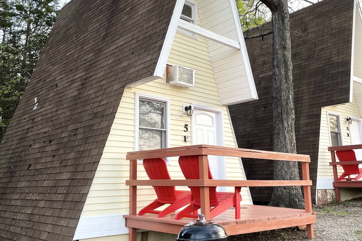Welcome to Happy Valley Lodge! Cabin 5 is a private A-frame