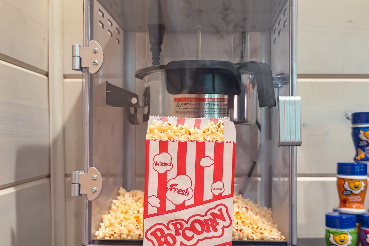 Movie night ready with fresh popcorn from your own classic popcorn machine.