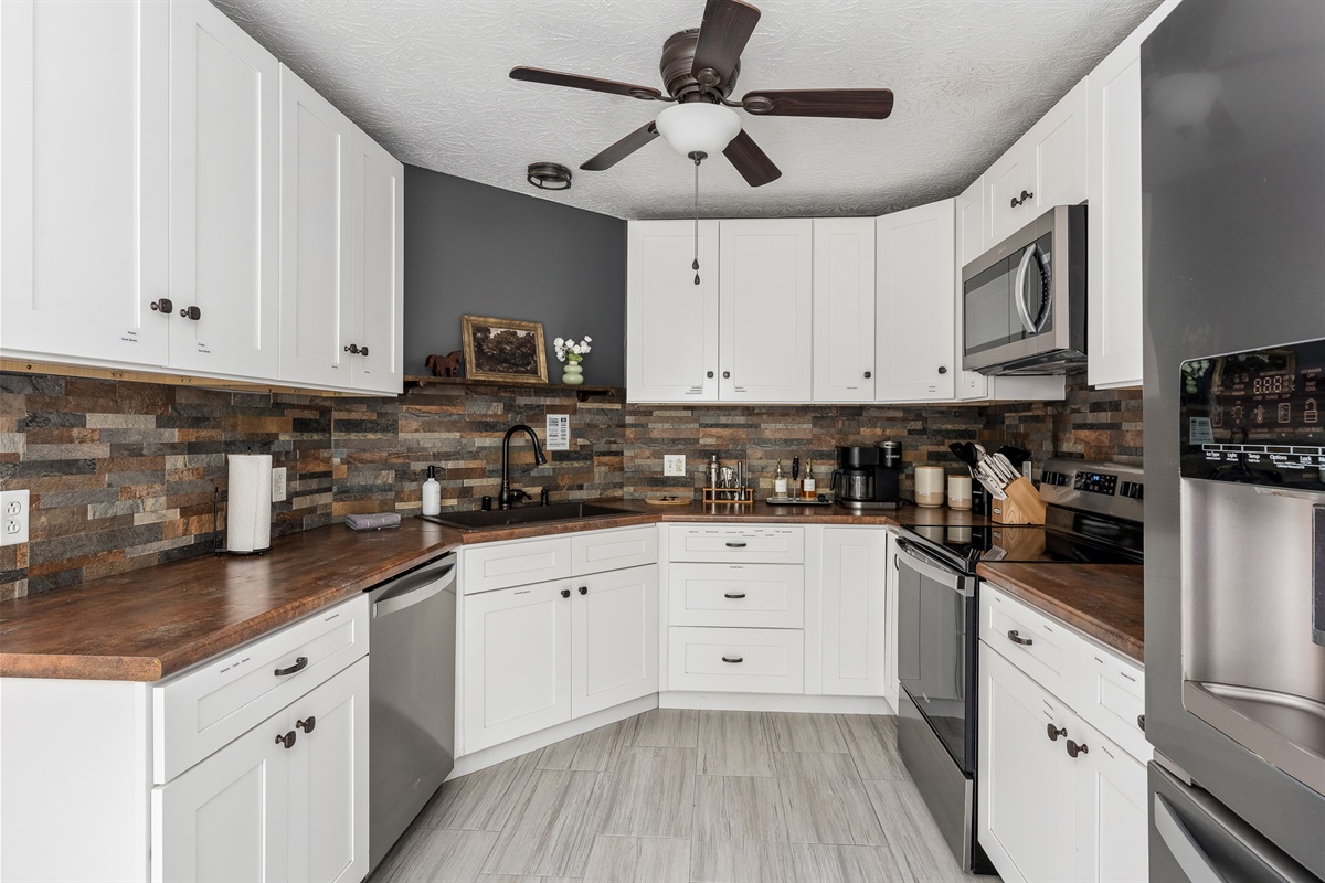 Fully Stocked Kitchen