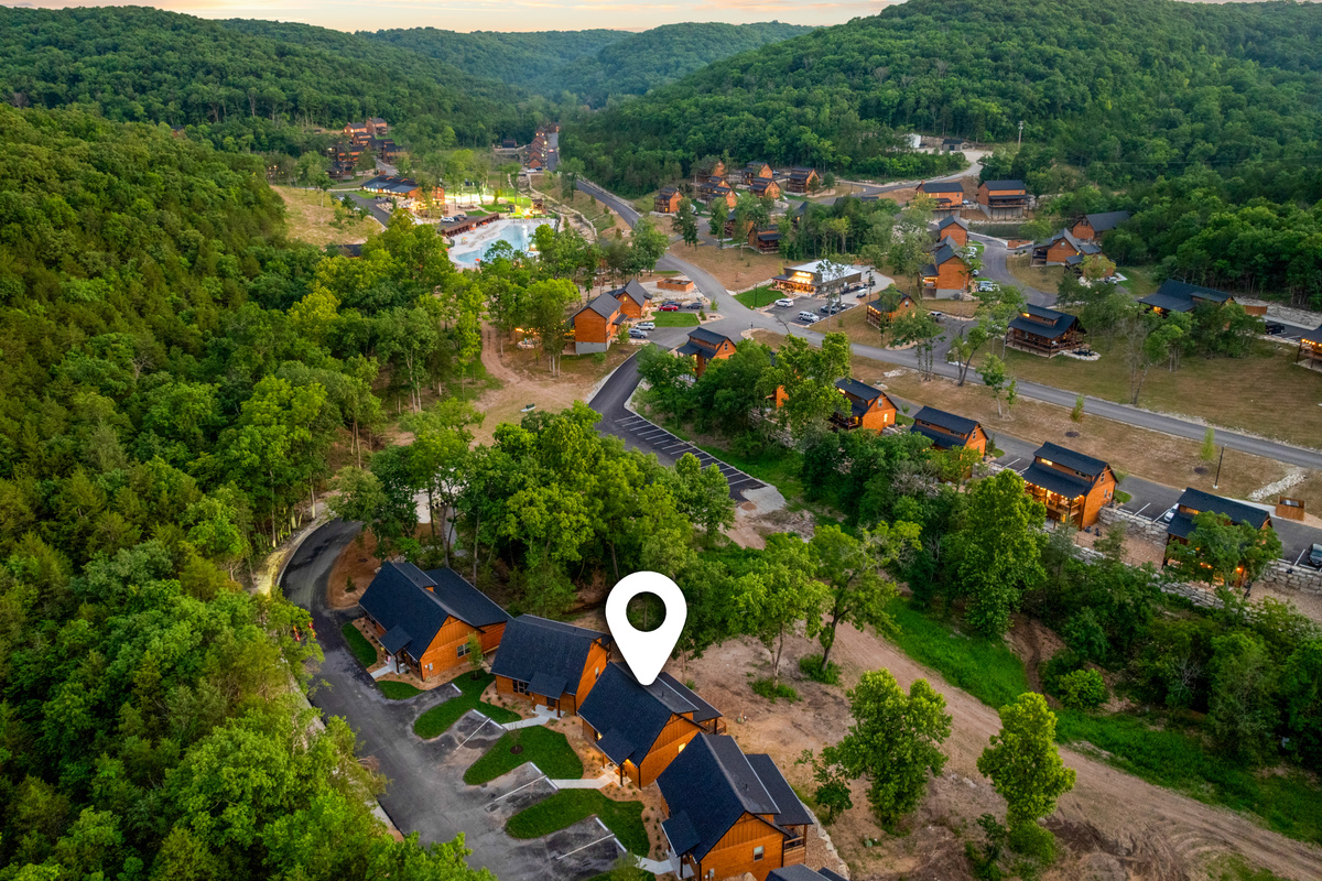 Centrally located just steps from the general store, outdoor and indoor pool!